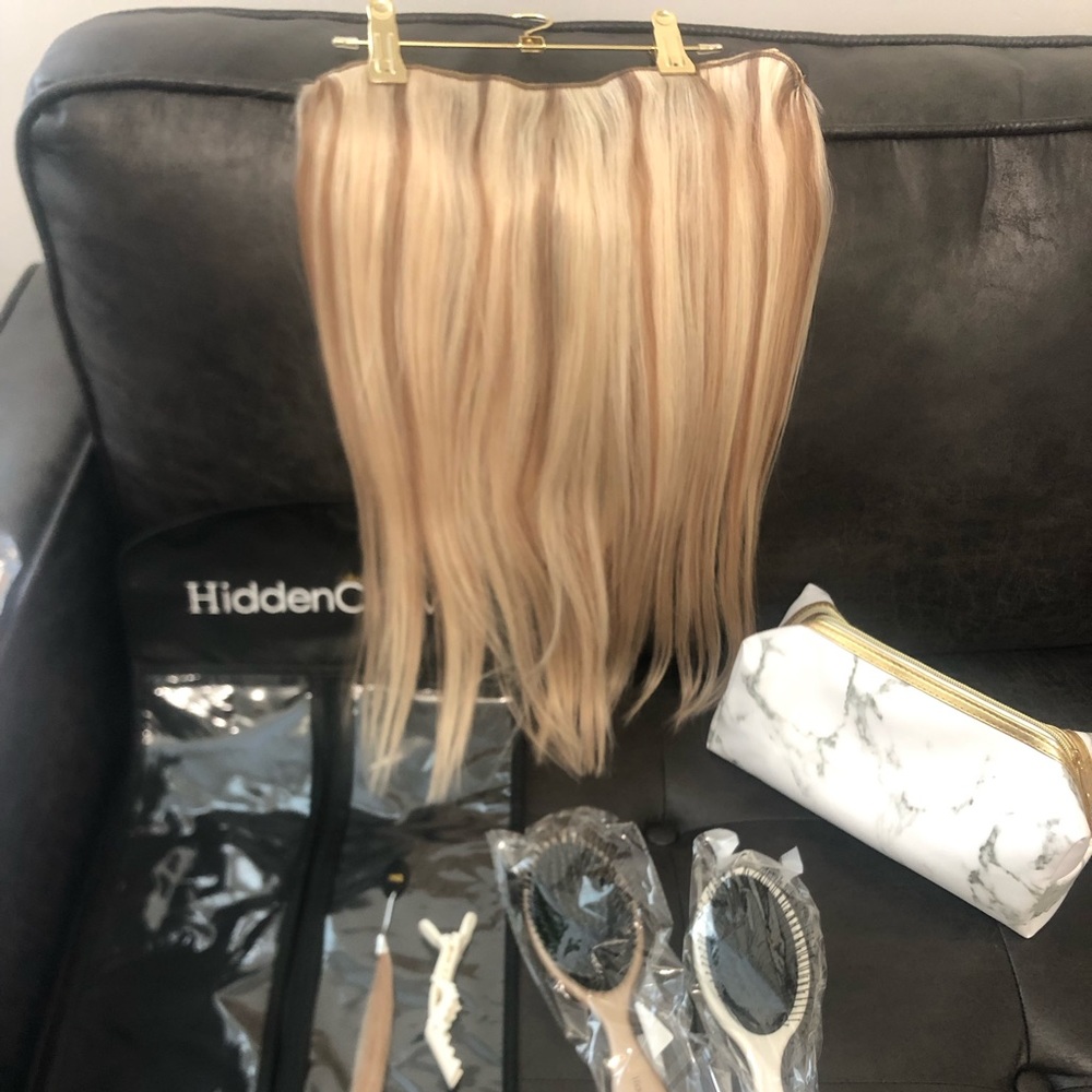 Hidden Crown V-Clip Volumizer